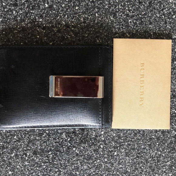 burberry card holder with money clip